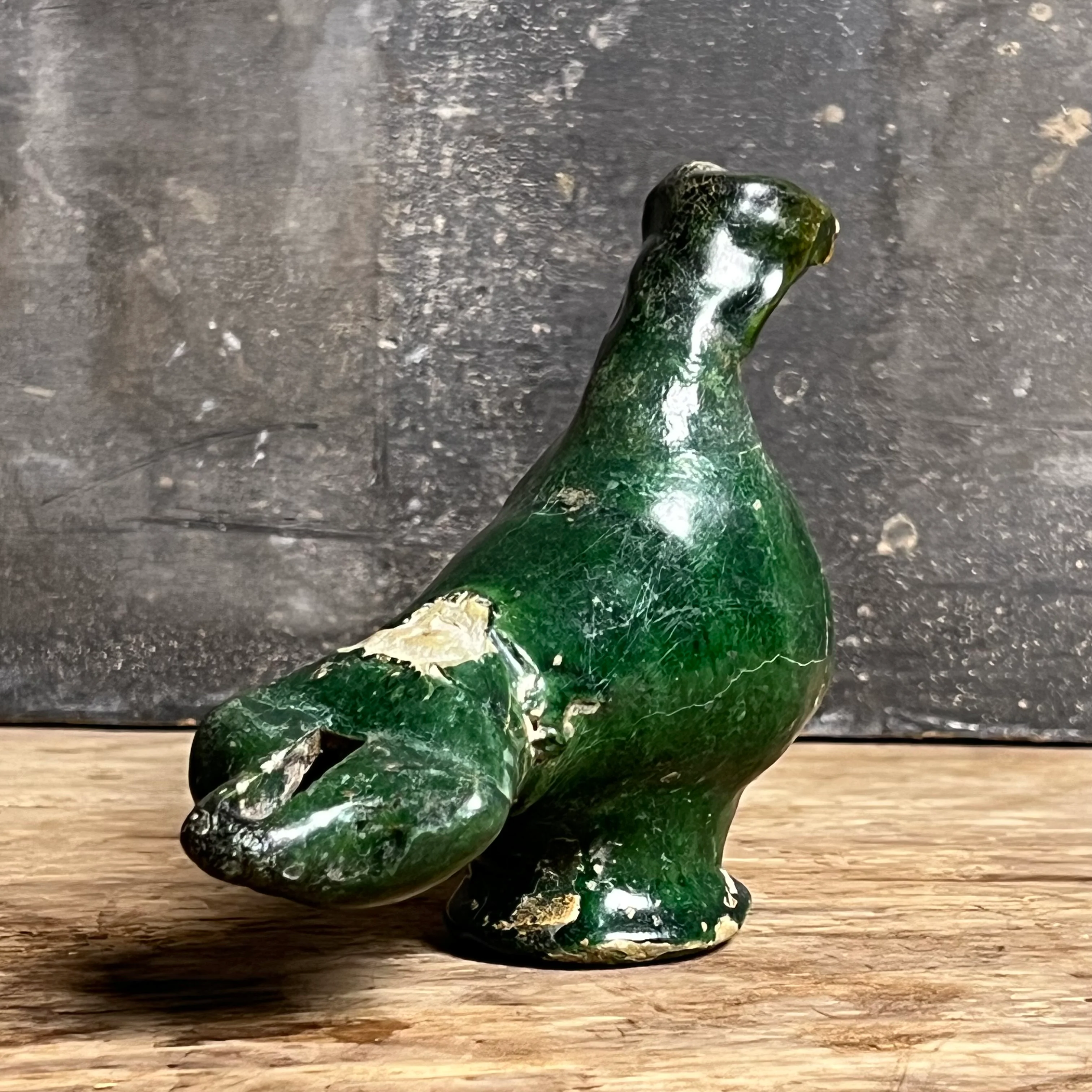 An Early Islamic Green-Glazed Pottery Oil Lamp in the Form of a Bird, Syria (Bilād al-Shām), 8th–9th century - Image 3