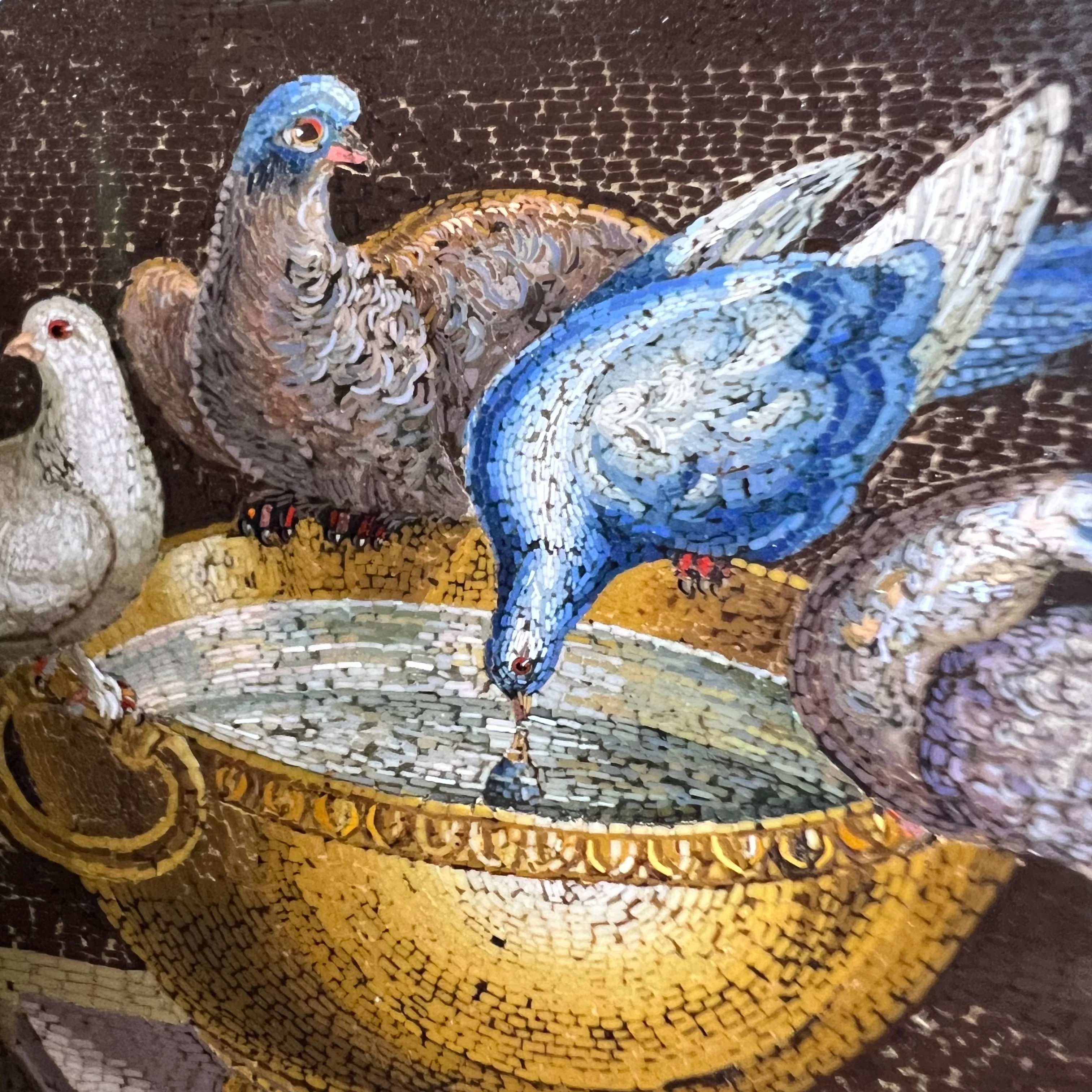 18th-Century Roman Micromosaic Snuff Box – Doves of Pliny, Attributed to Circle of Giacomo Raffaelli c.1780-1800 - Image 3