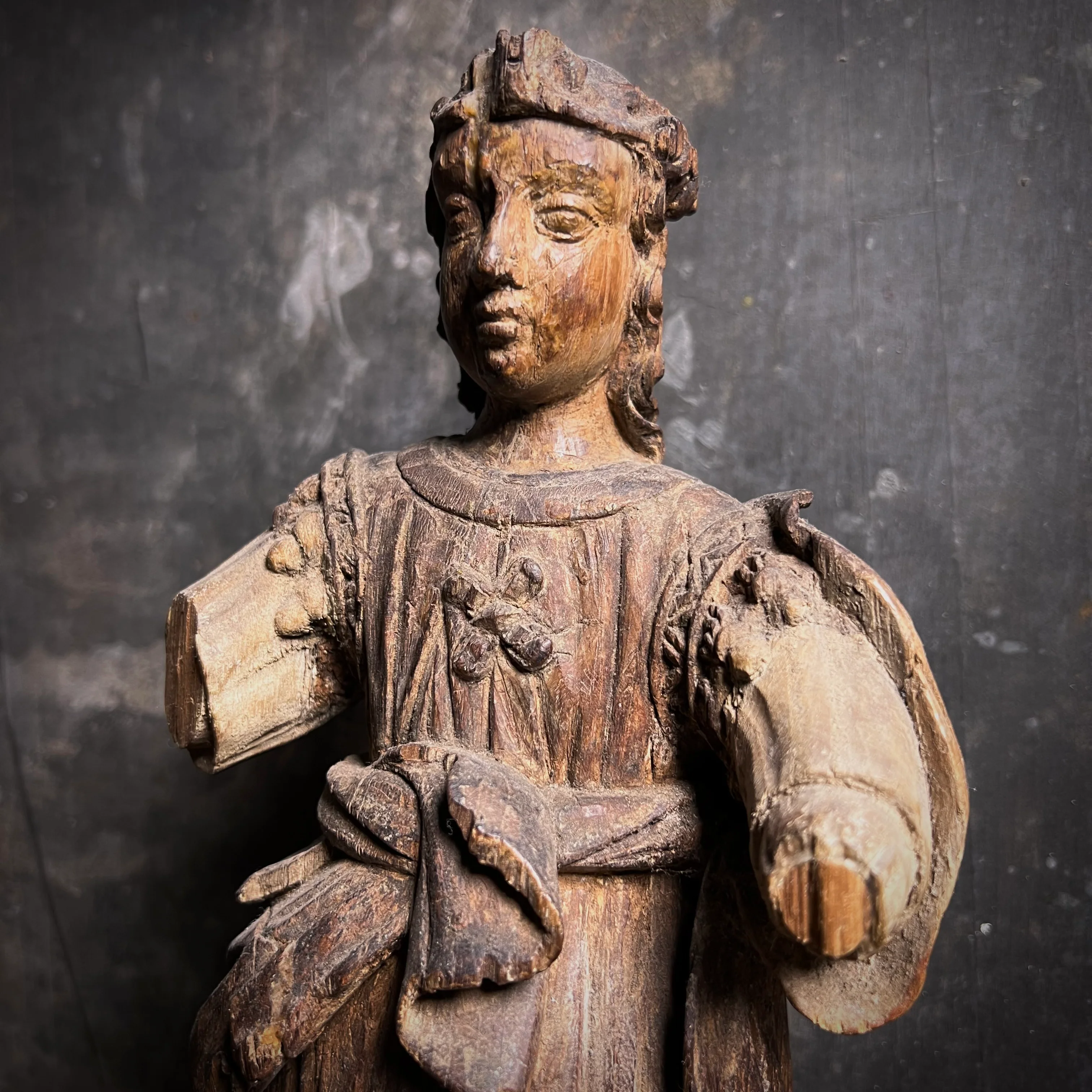Late Gothic Carved Walnut Figure of a Crowned Female Saint, Southern Europe, 15th–Early 16th Century - Image 18