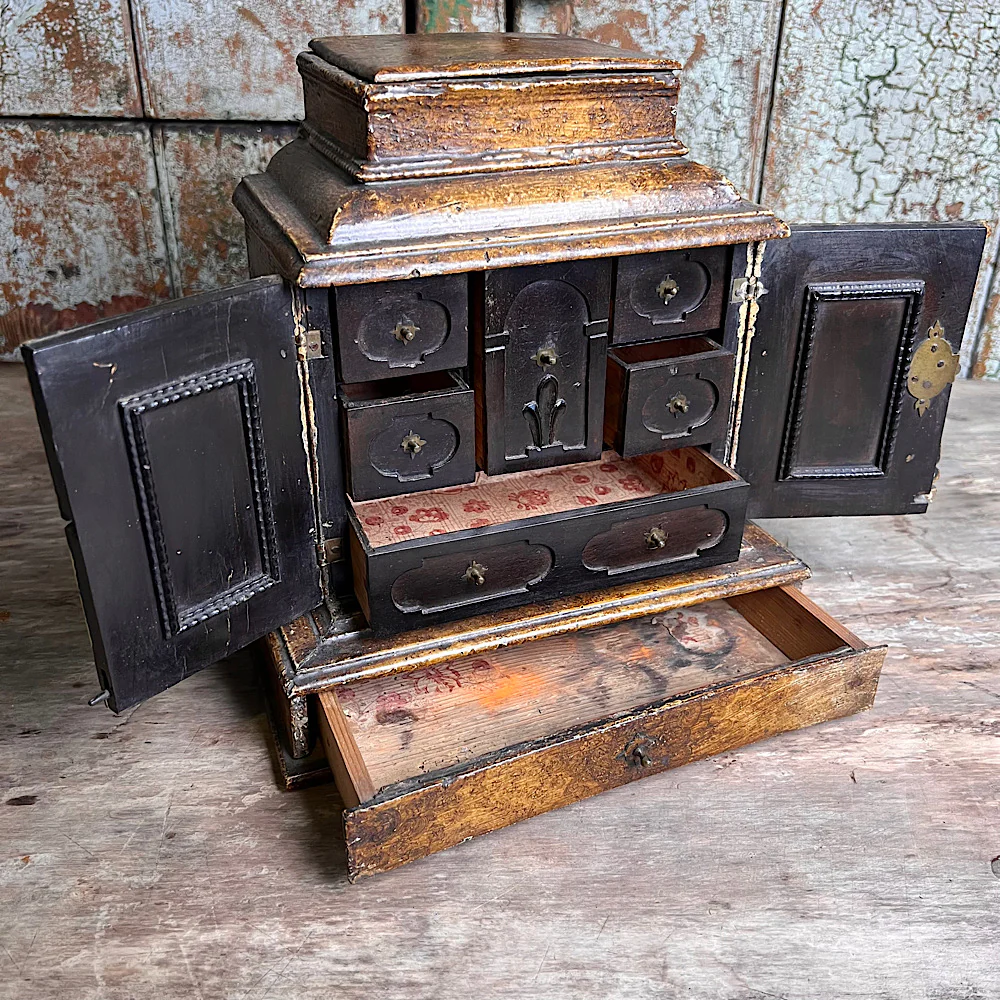 Diminutive Flemish Collectors Table Cabinet c.1680 - Image 13
