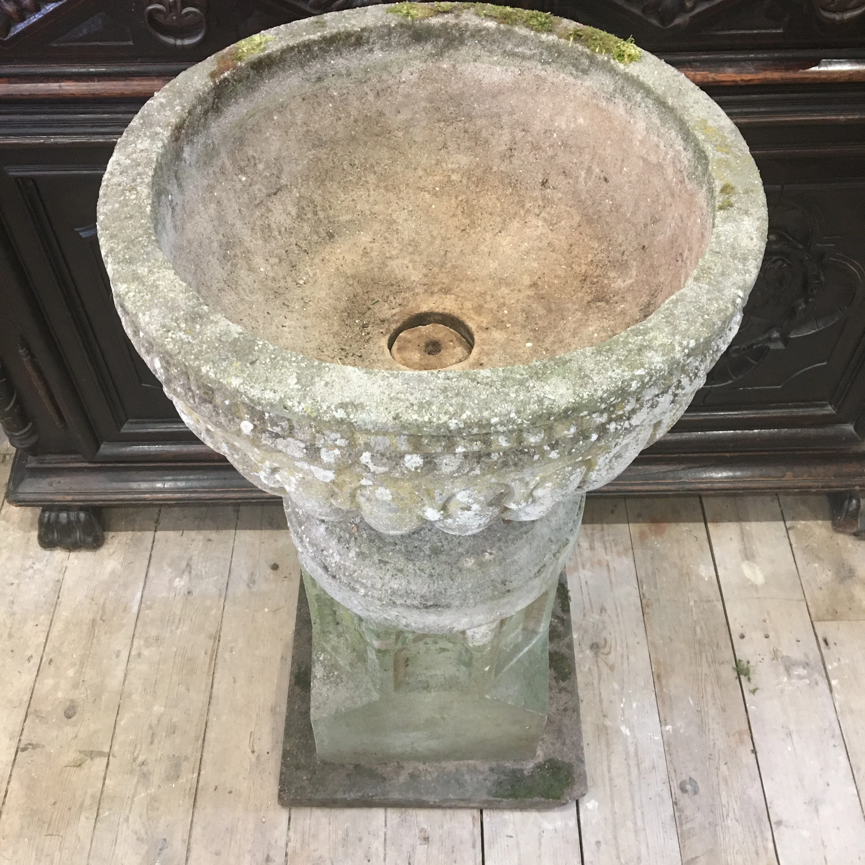 Early 20th Century Composite Stone Urn & Plinth - Image 5
