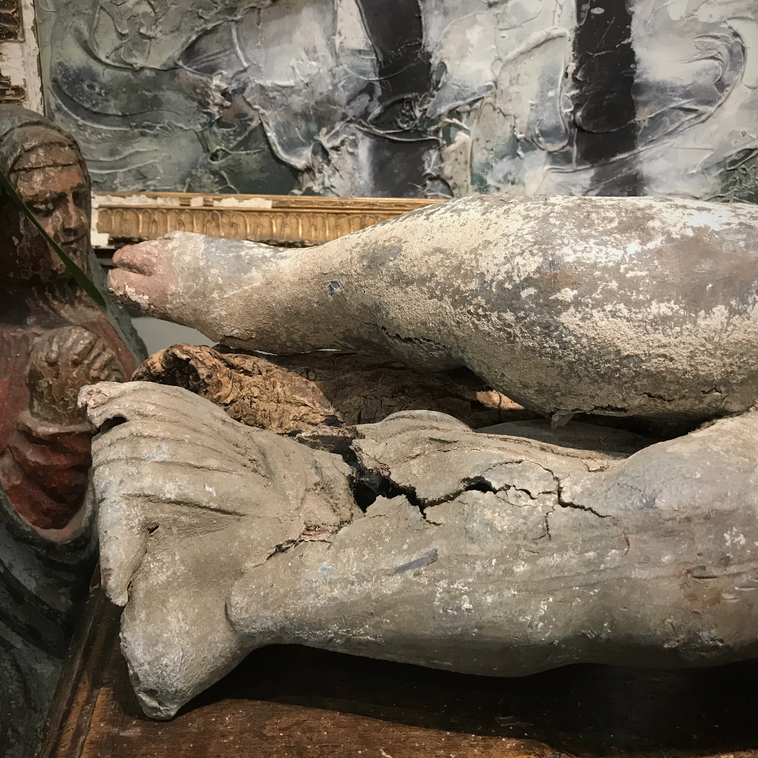 Early Lead Putti holding Carp Fountainhead - Image 5