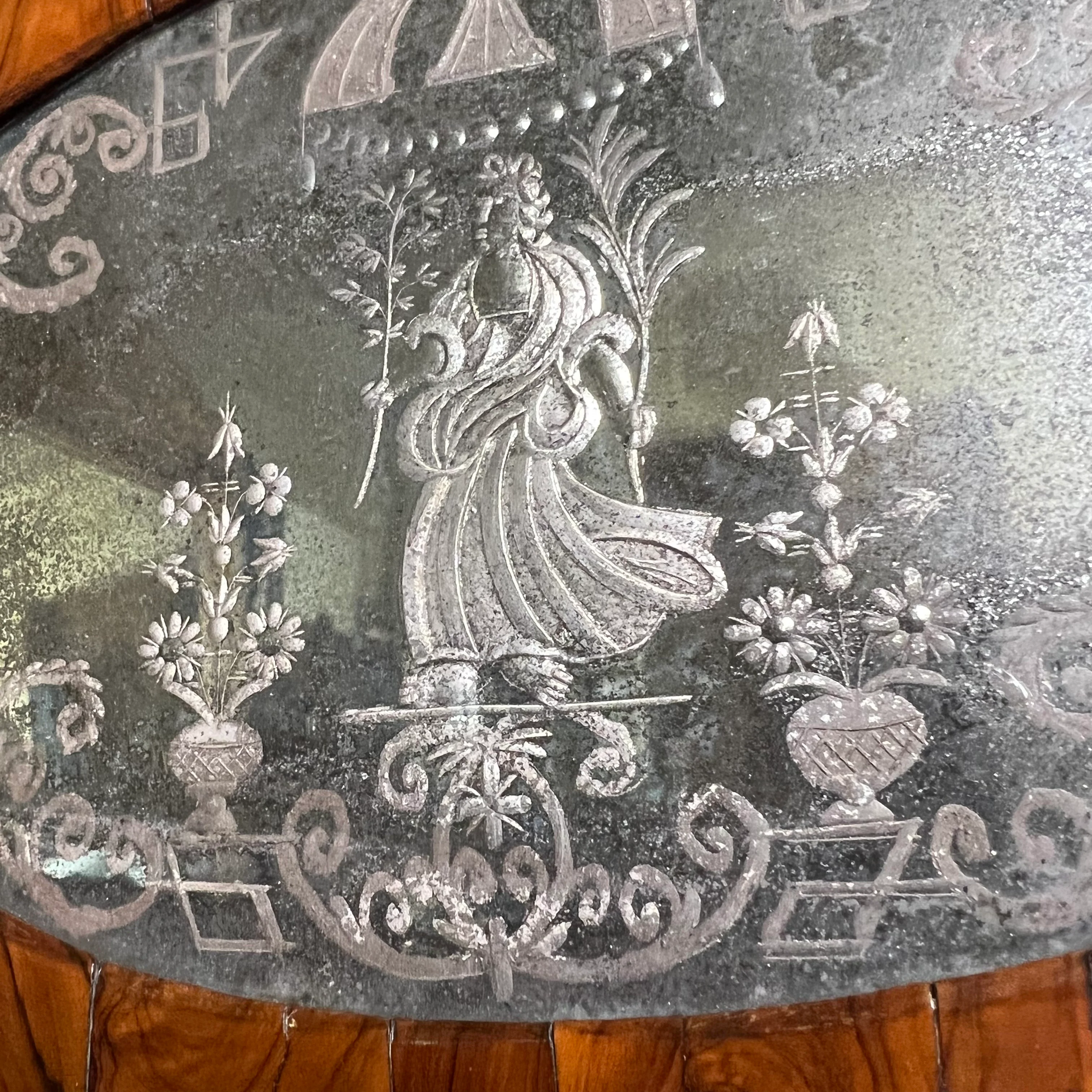 English George II Figured Walnut Mirror with Etched Glass Panel Depicting Daphne c.1740 - Image 3