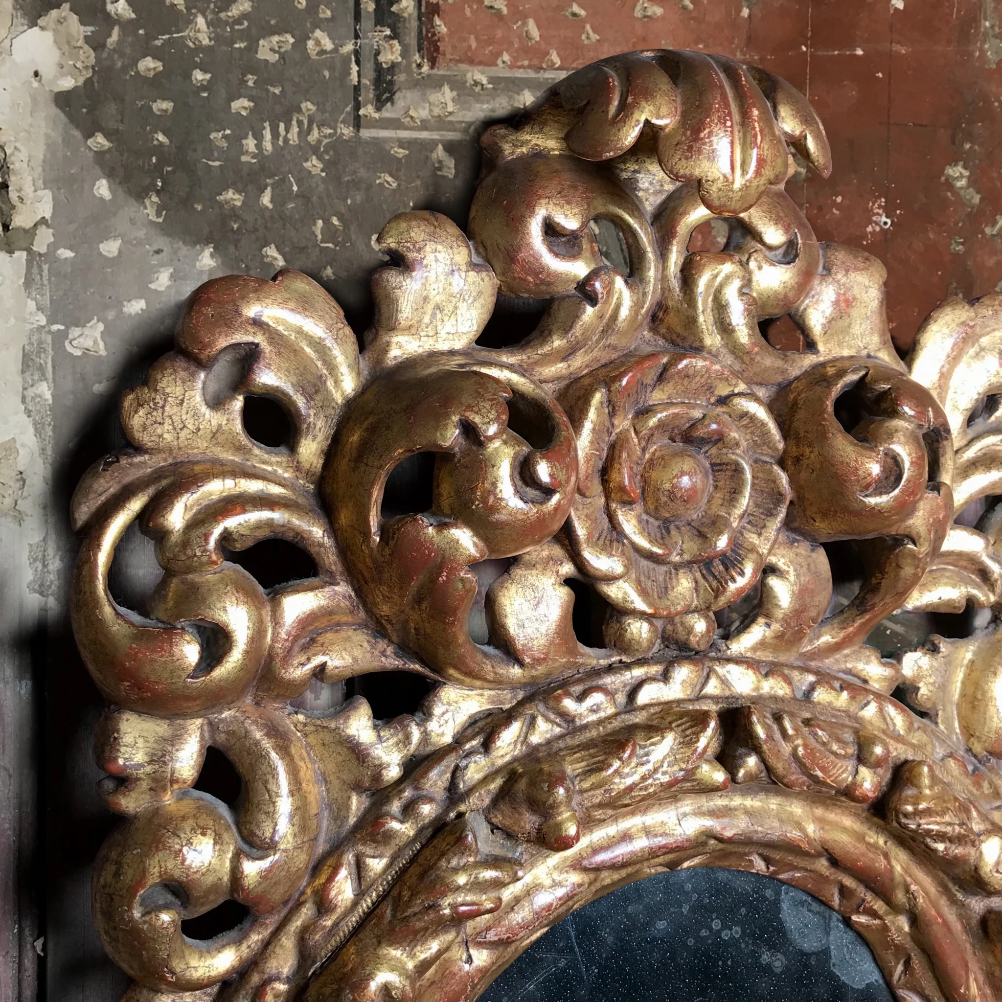 Italian Baroque Giltwood Wall Mirror, late 17th / early 18th century (circa 1690–1720) - Image 6