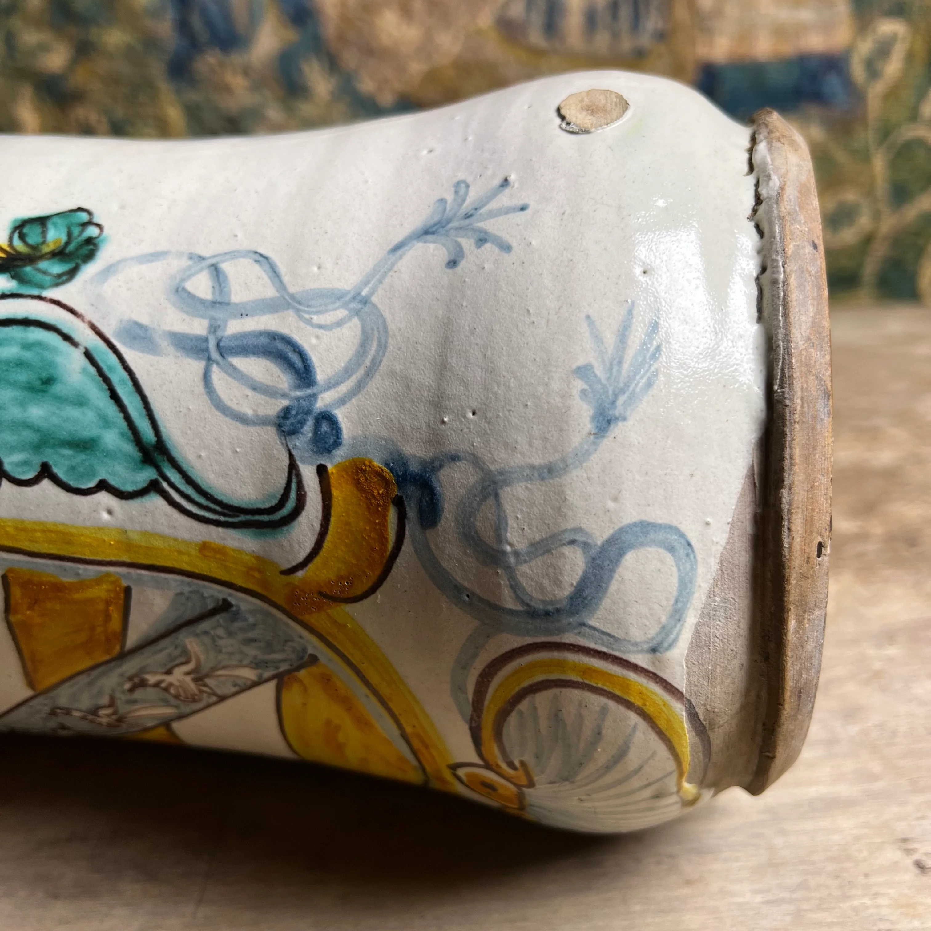 Large Italian Maiolica Albarello, Montelupo (Tuscany), late 17th / early 18th century c. 1690–1720 - Image 15