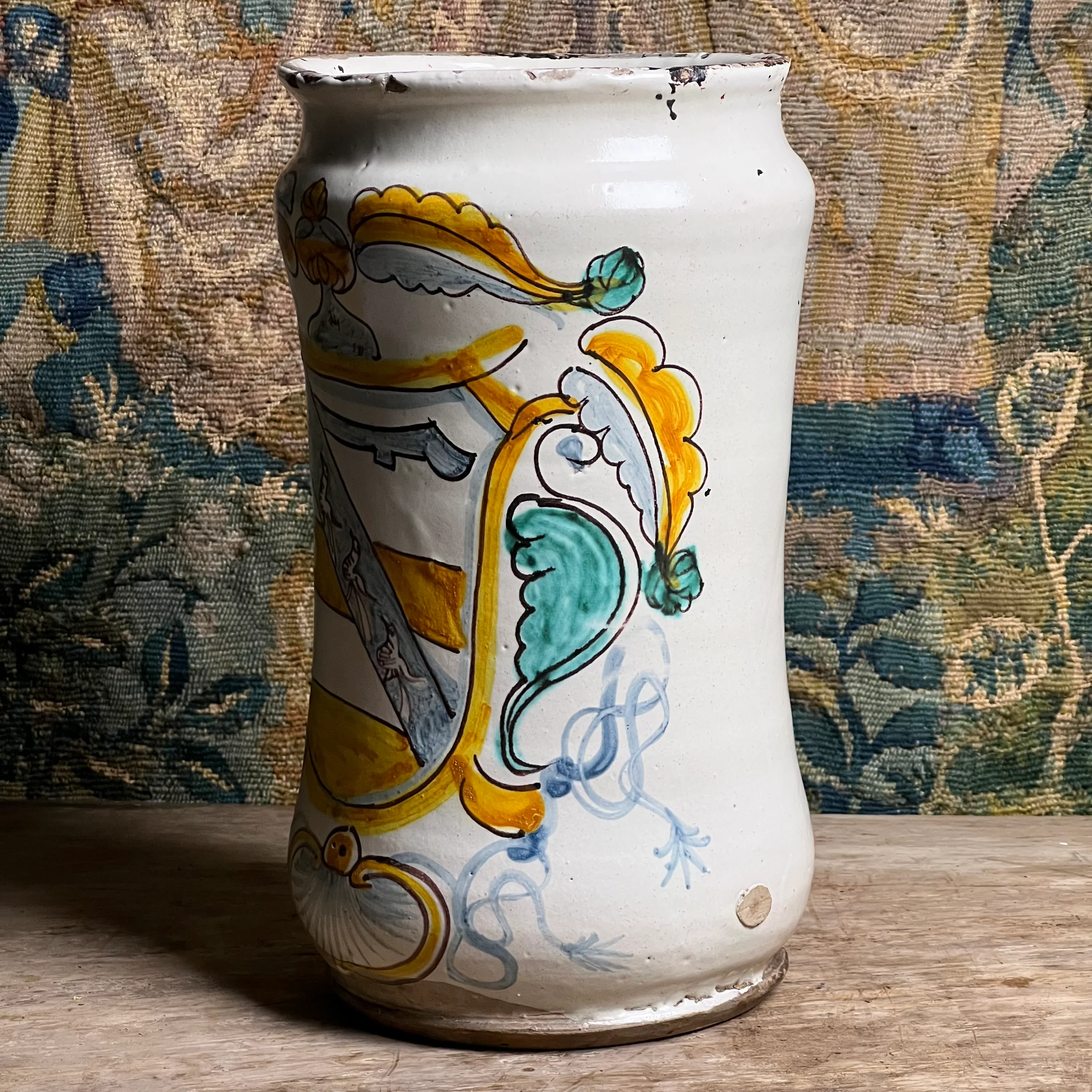 Large Italian Maiolica Albarello, Montelupo (Tuscany), late 17th / early 18th century c. 1690–1720 - Image 5