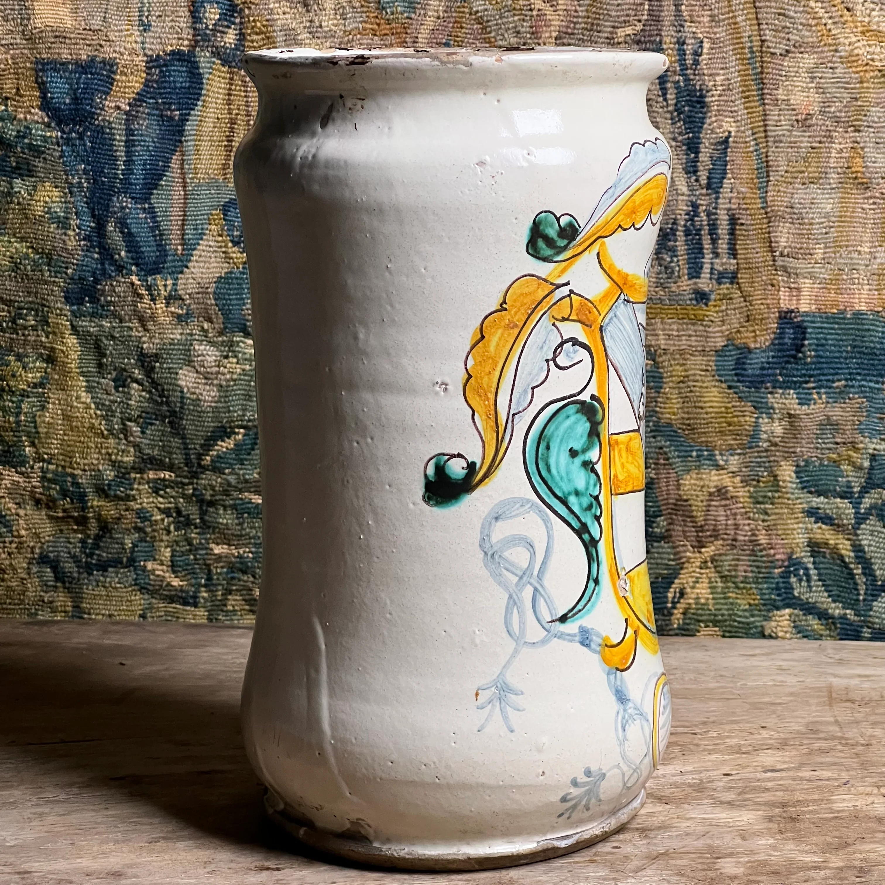 Large Italian Maiolica Albarello, Montelupo (Tuscany), late 17th / early 18th century c. 1690–1720 - Image 7