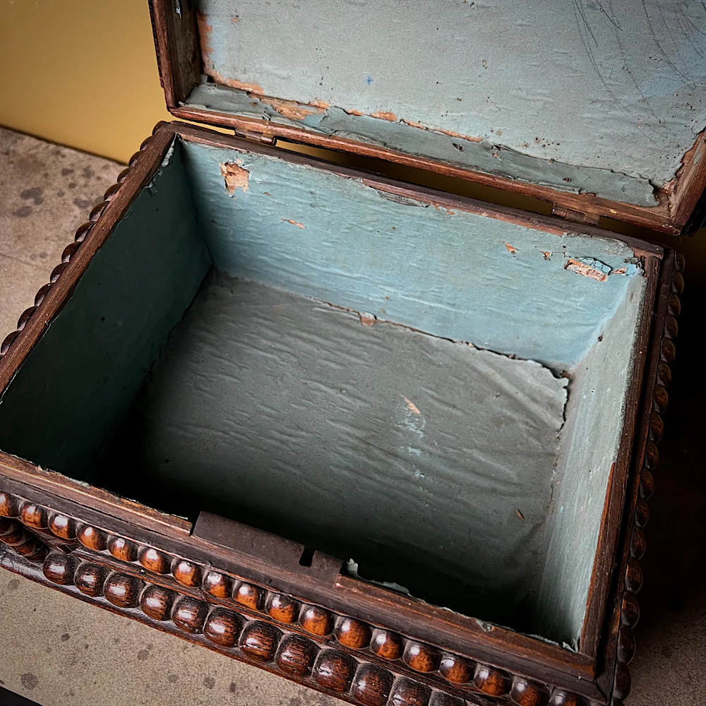 Late 17th Century Oak Jewel Box c.1680 - Image 7