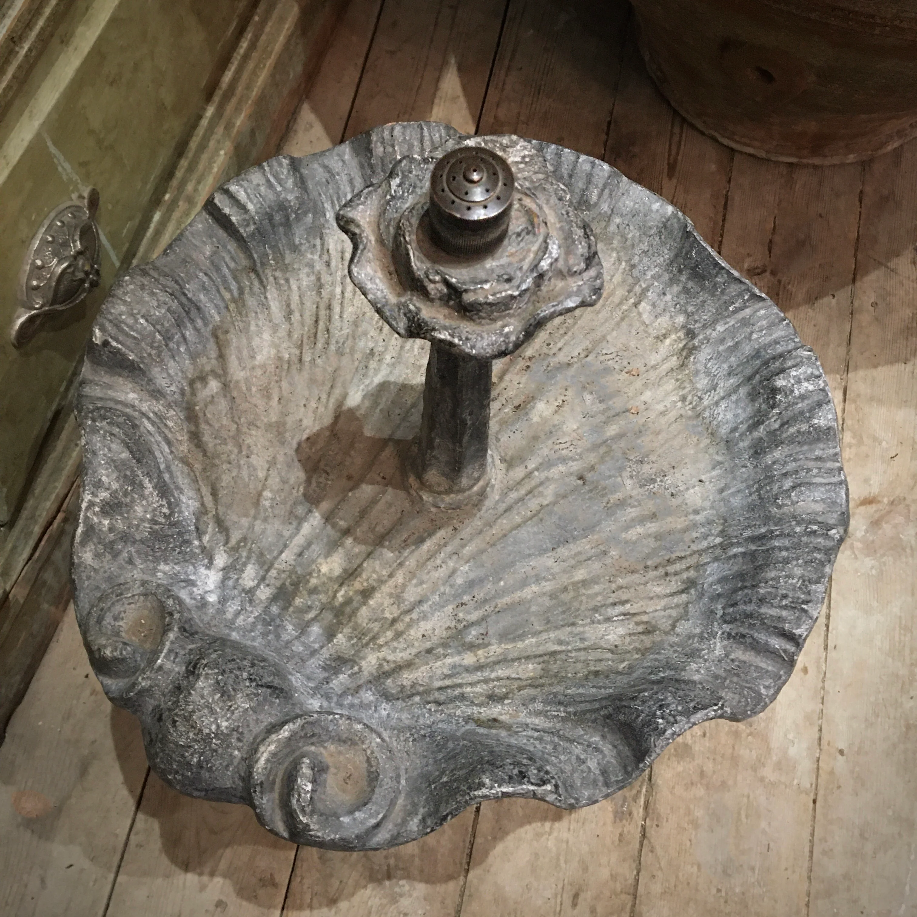 Lead Dolphin Fountain - Image 3