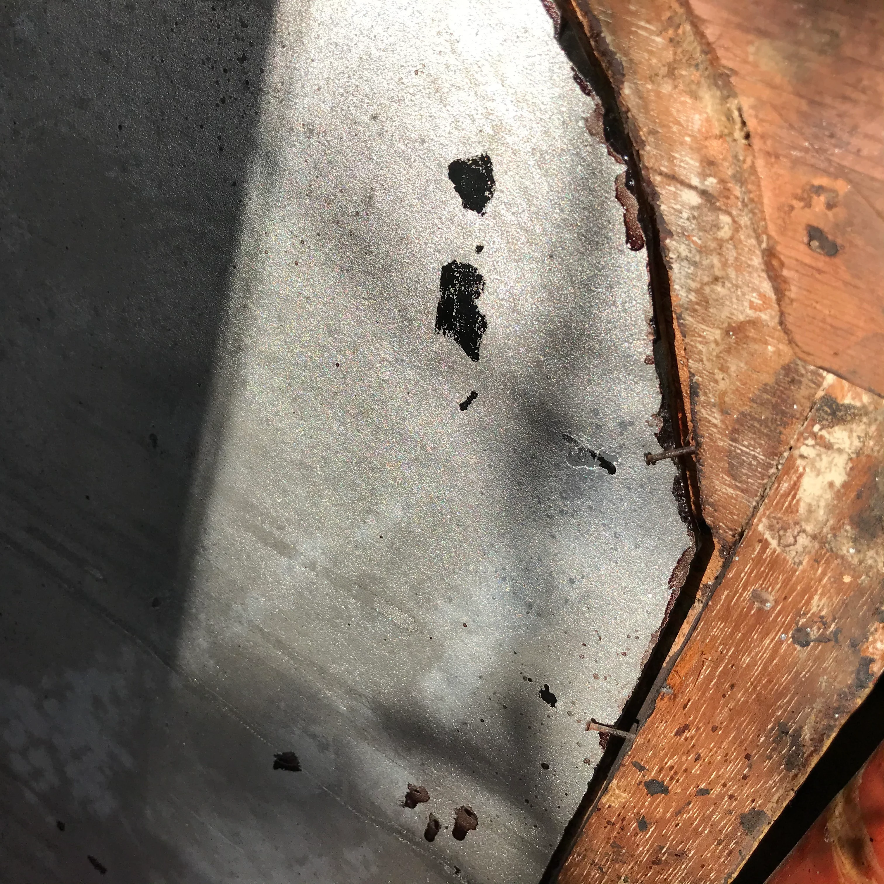 Northern Italian Dressing Glass c.1760 - Image 10