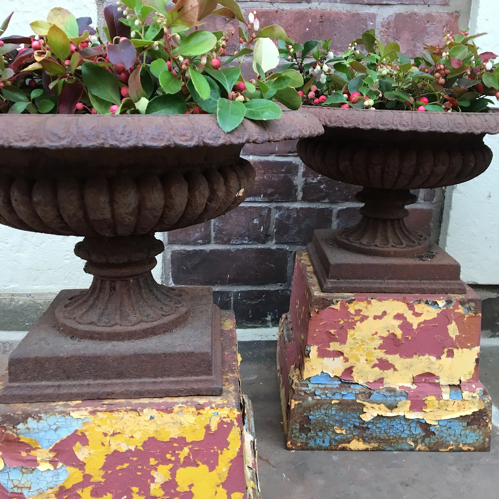 Pair of Cast Urns on Coloured Pedestals - Image 4