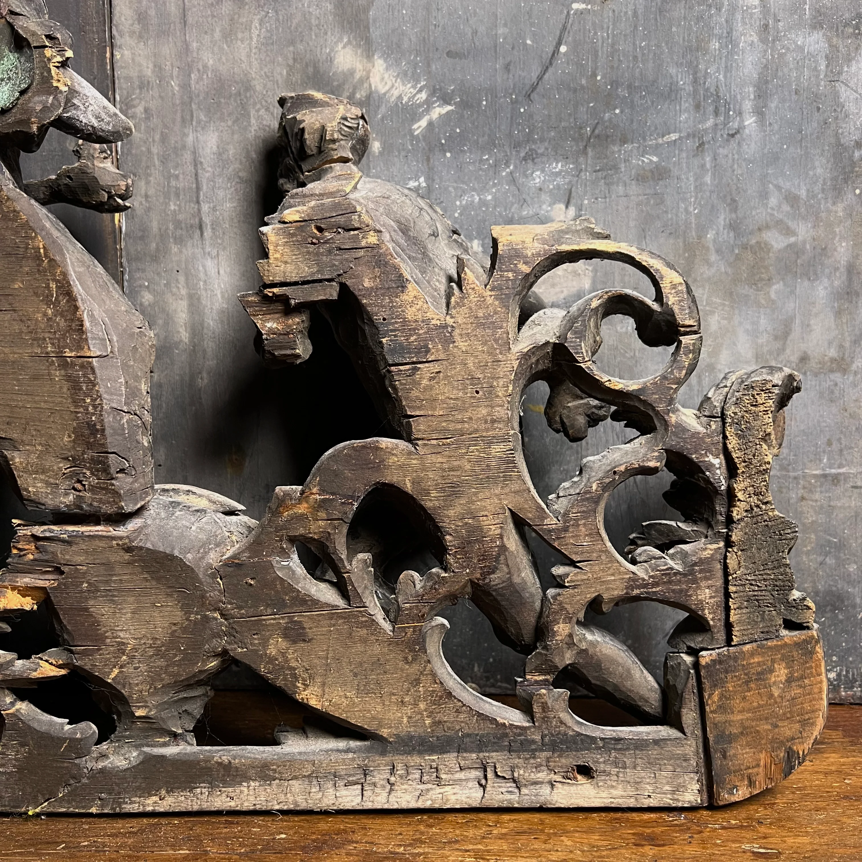 Baroque Limewood Relief with Angel, Lamb and Allegorical Figures, c.1650–1720 - Image 22