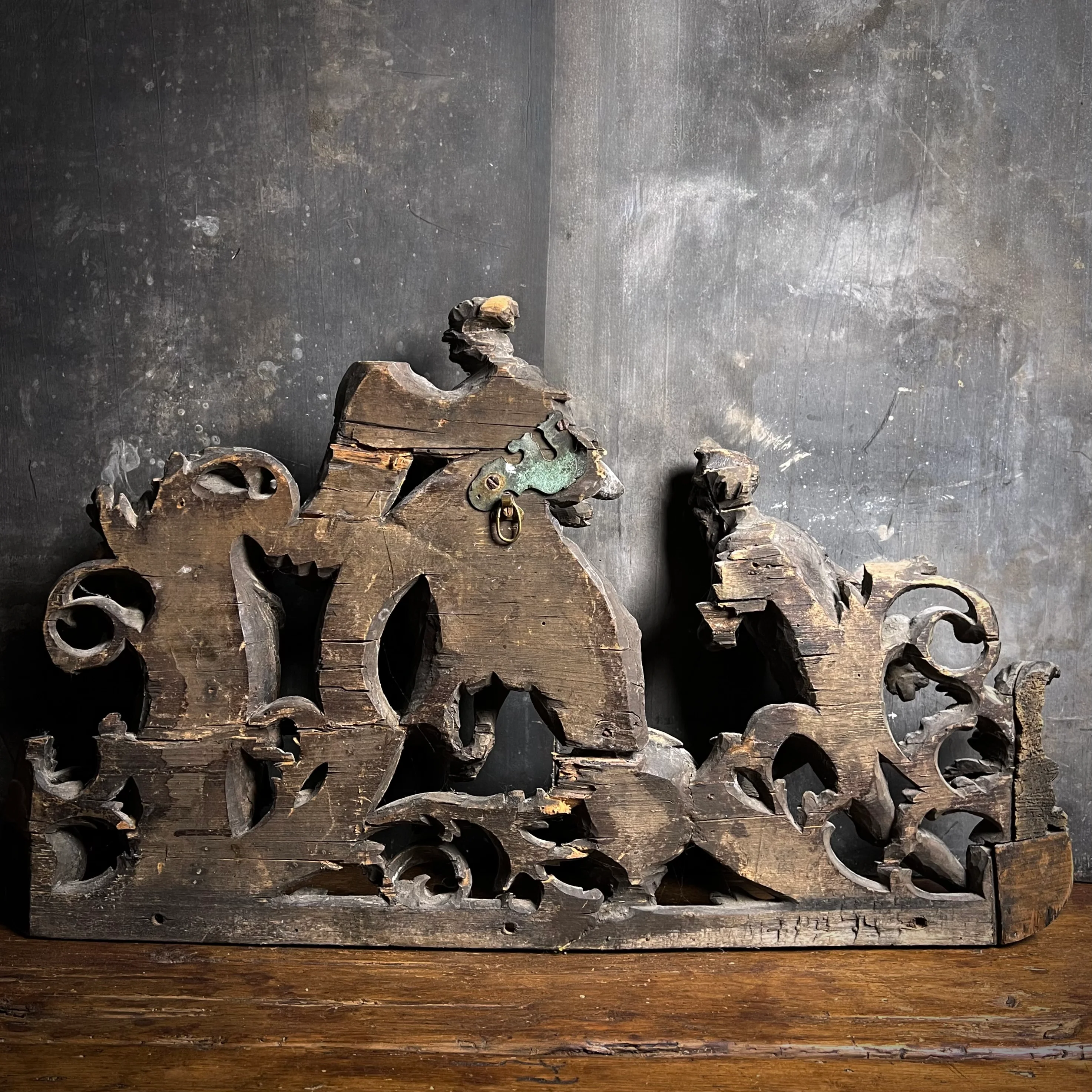 Baroque Limewood Relief with Angel, Lamb and Allegorical Figures, c.1650–1720 - Image 23