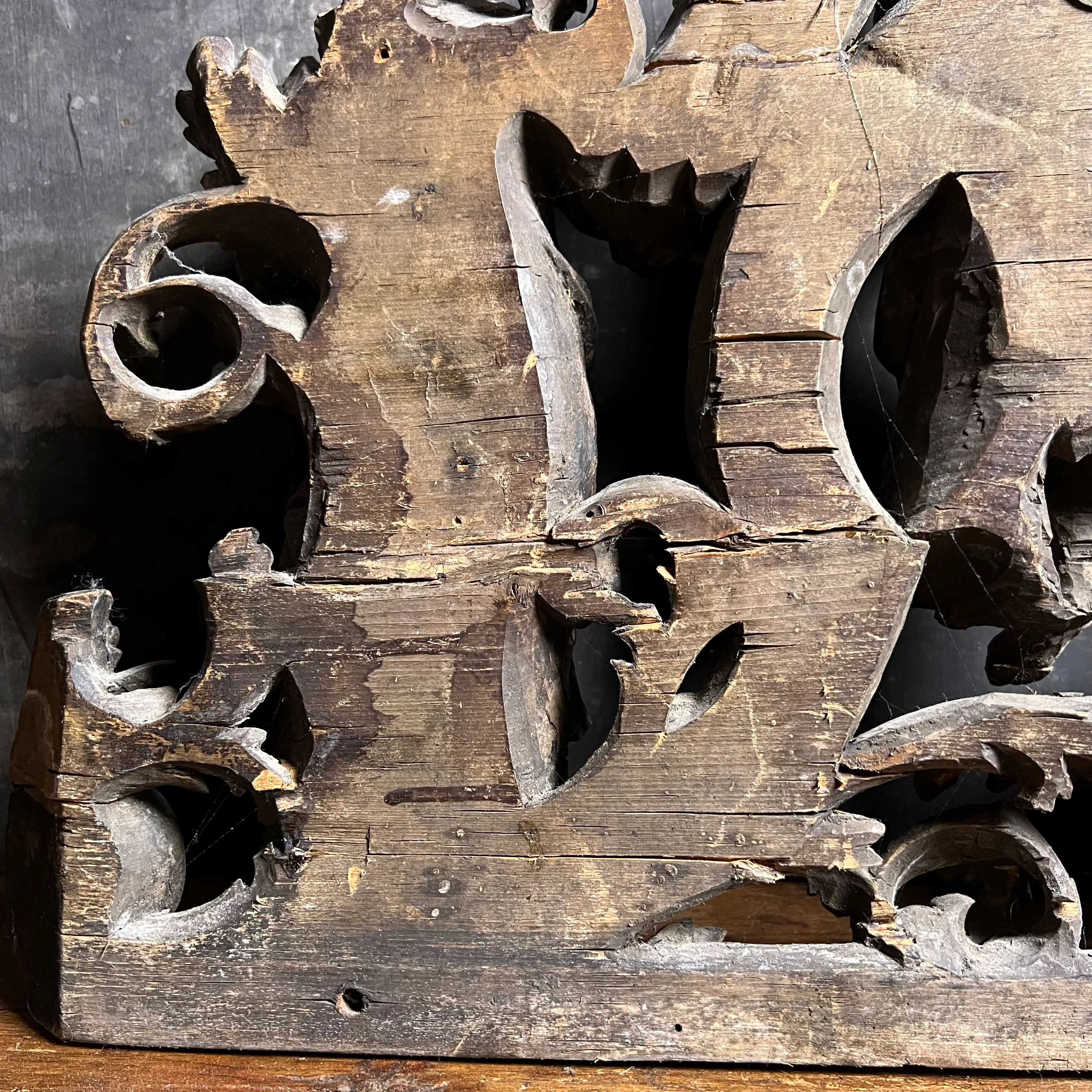 Baroque Limewood Relief with Angel, Lamb and Allegorical Figures, c.1650–1720 - Image 24