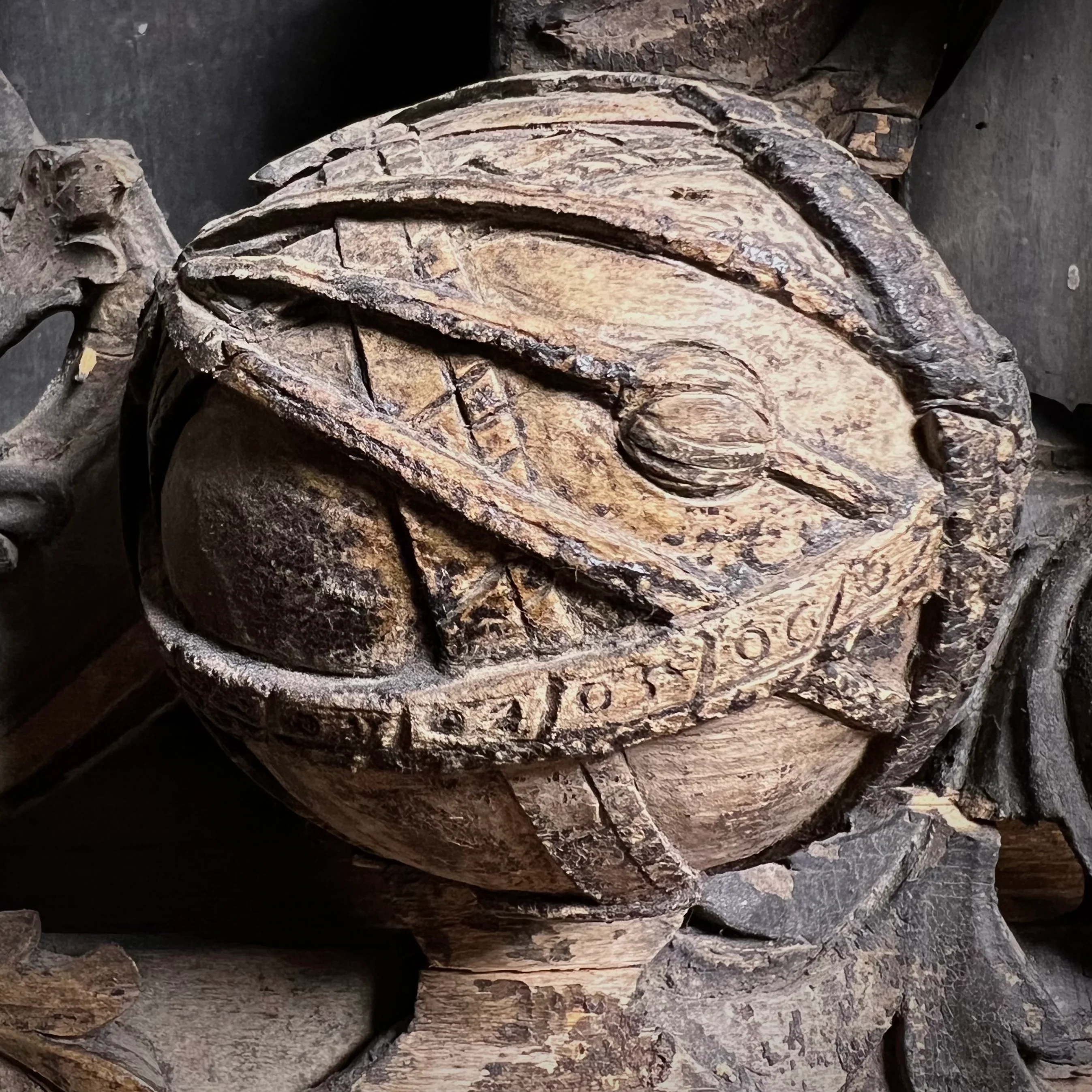 Baroque Limewood Relief with Angel, Lamb and Allegorical Figures, c.1650–1720 - Image 8