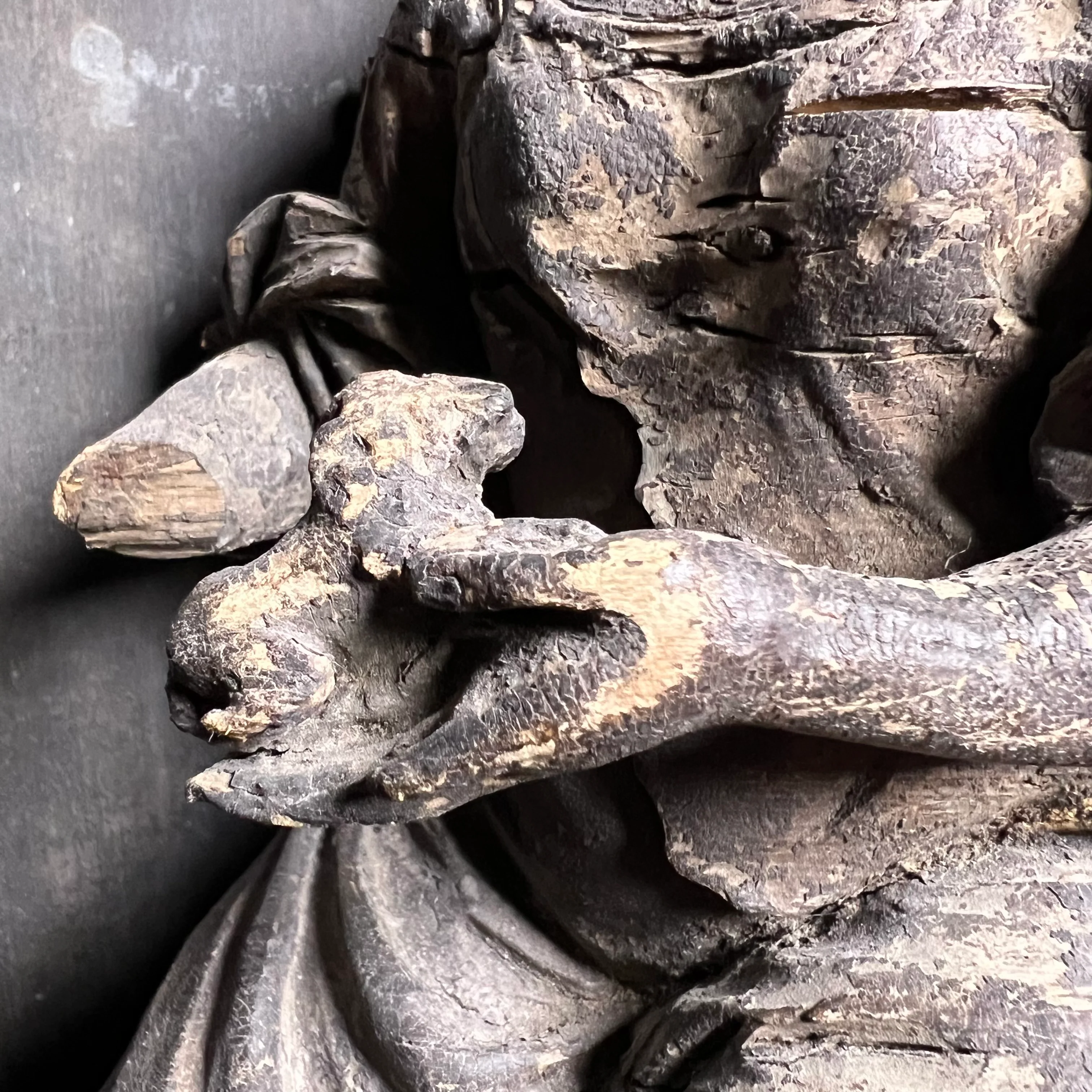 Baroque Limewood Relief with Angel, Lamb and Allegorical Figures, c.1650–1720 - Image 9