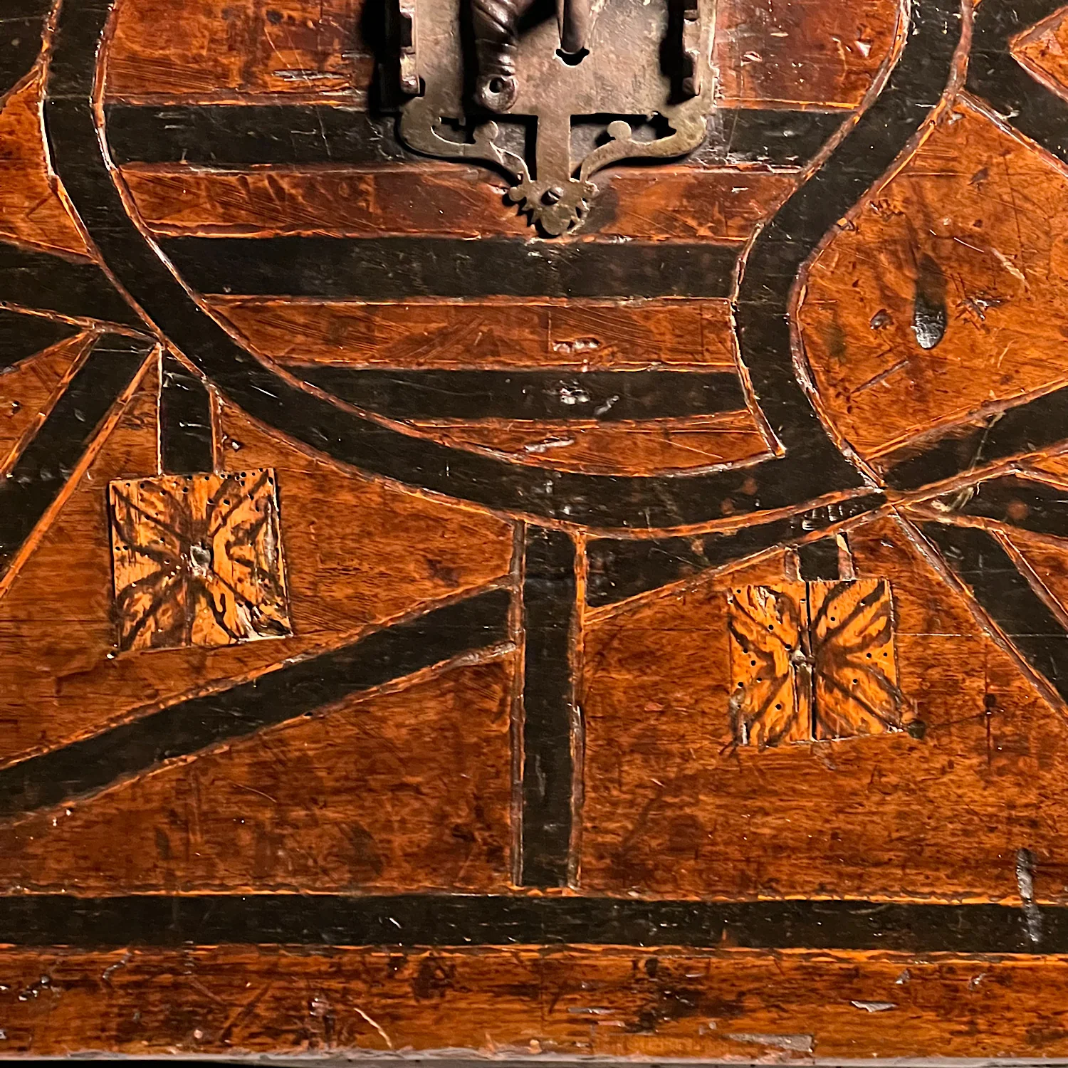 Renaissance Walnut Geometrically Inlaid Vargueno/Bargueno c.1530-1550. - Image 10