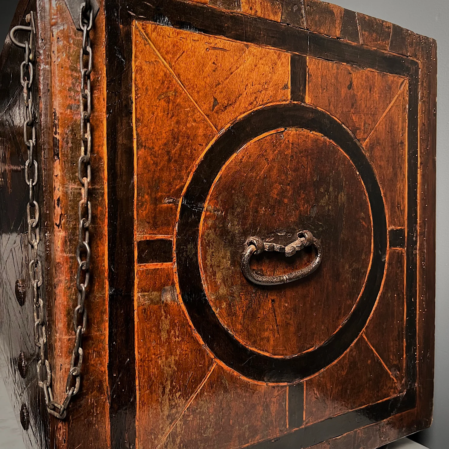 Renaissance Walnut Geometrically Inlaid Vargueno/Bargueno c.1530-1550. - Image 12