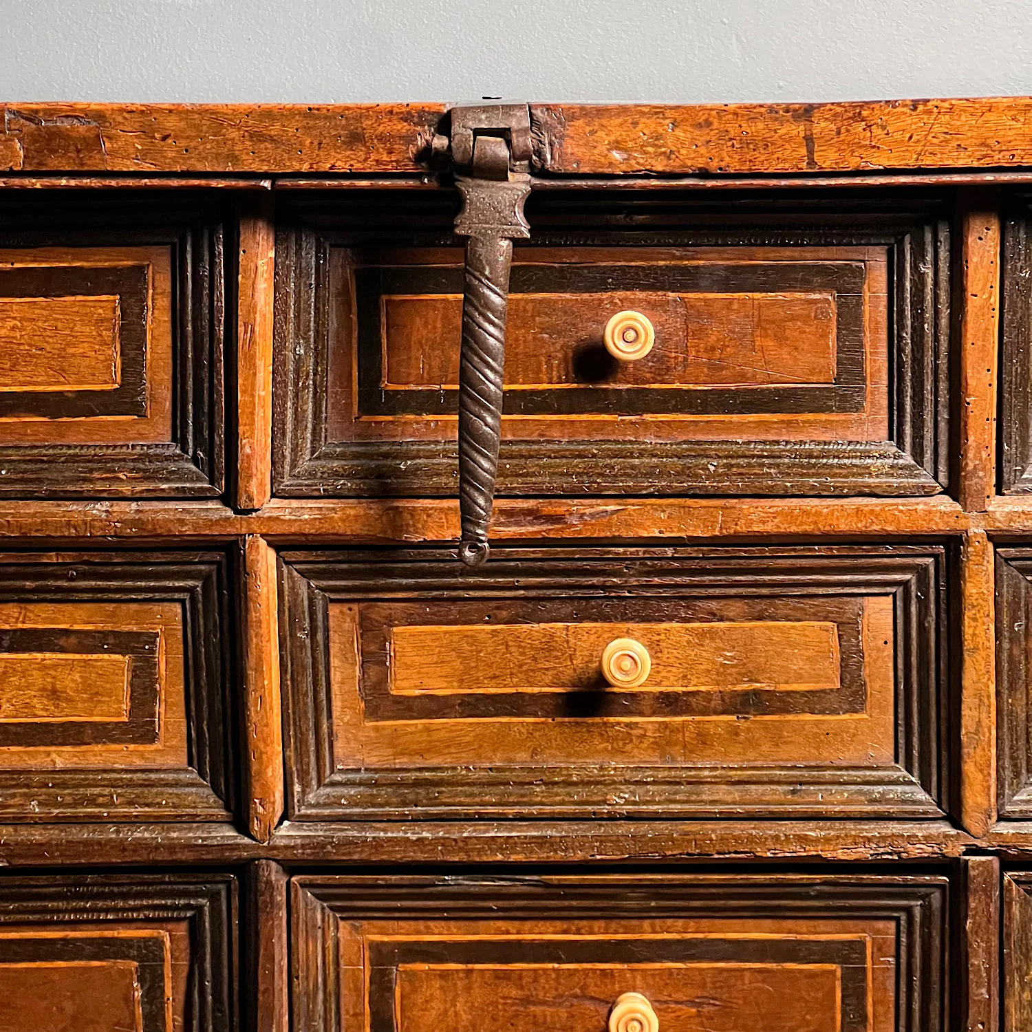 Renaissance Walnut Geometrically Inlaid Vargueno/Bargueno c.1530-1550. - Image 19