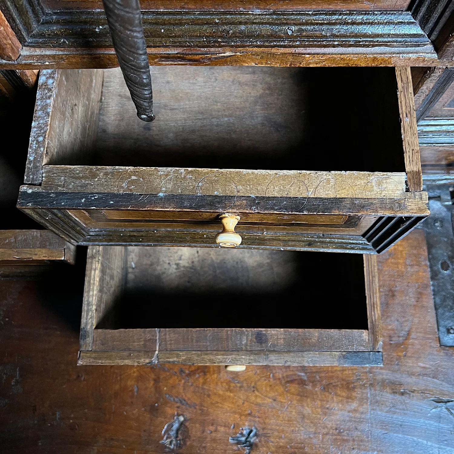 Renaissance Walnut Geometrically Inlaid Vargueno/Bargueno c.1530-1550. - Image 24