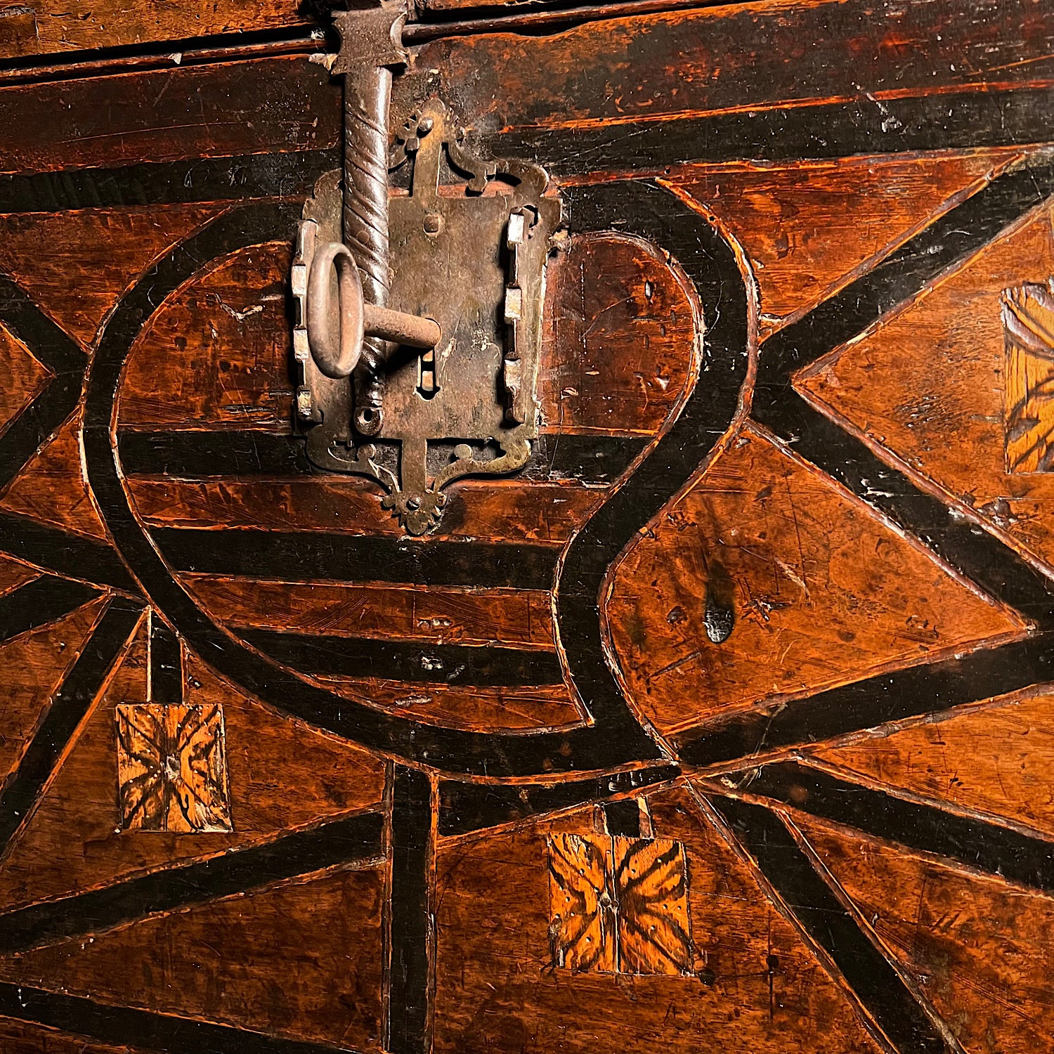 Renaissance Walnut Geometrically Inlaid Vargueno/Bargueno c.1530-1550. - Image 9