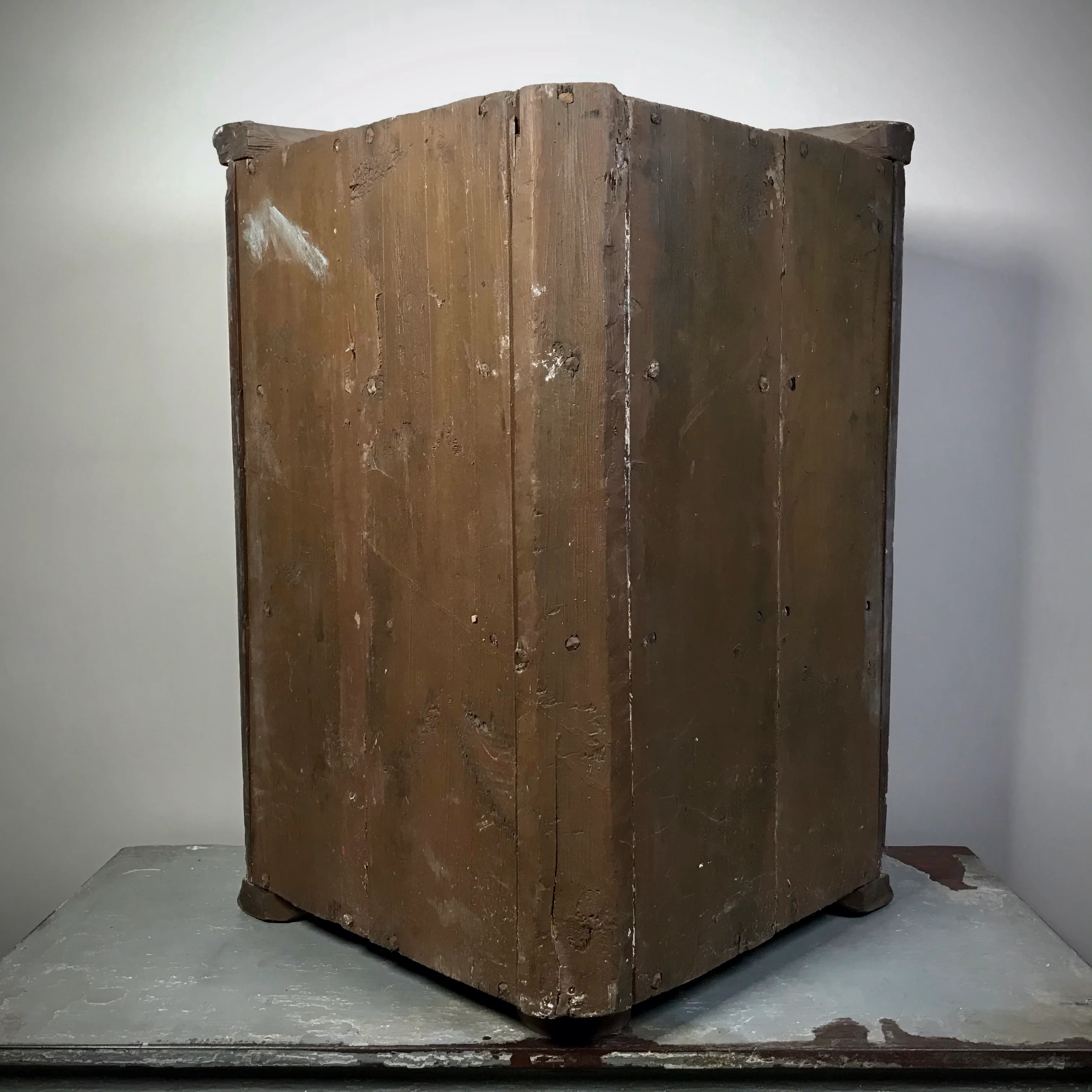 Swedish Gustavian Painted Corner Cupboard c.1820 - Image 10